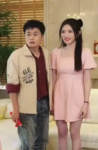 《至尊天王》：权谋、复仇与爱恨交织，一段荡气回肠的英伦传奇！